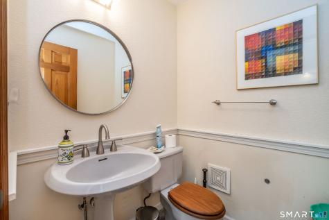 5 Timberwood Road West Hartford CT 06117