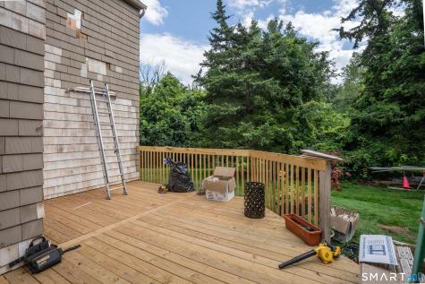 5 Timberwood Road West Hartford CT 06117