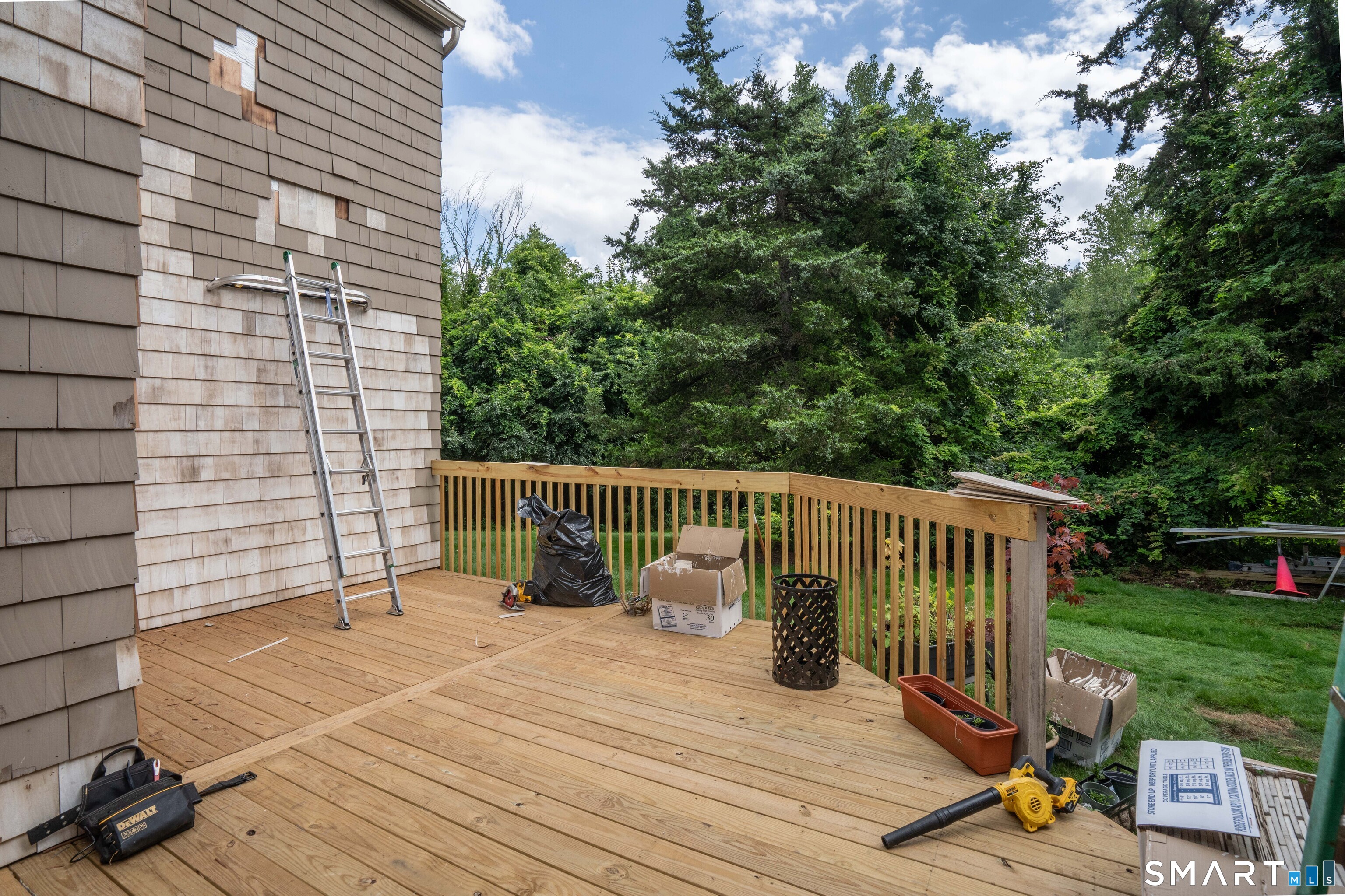 5 Timberwood Road West Hartford CT 06117