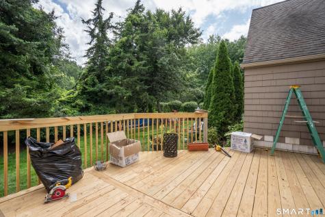 5 Timberwood Road West Hartford CT 06117