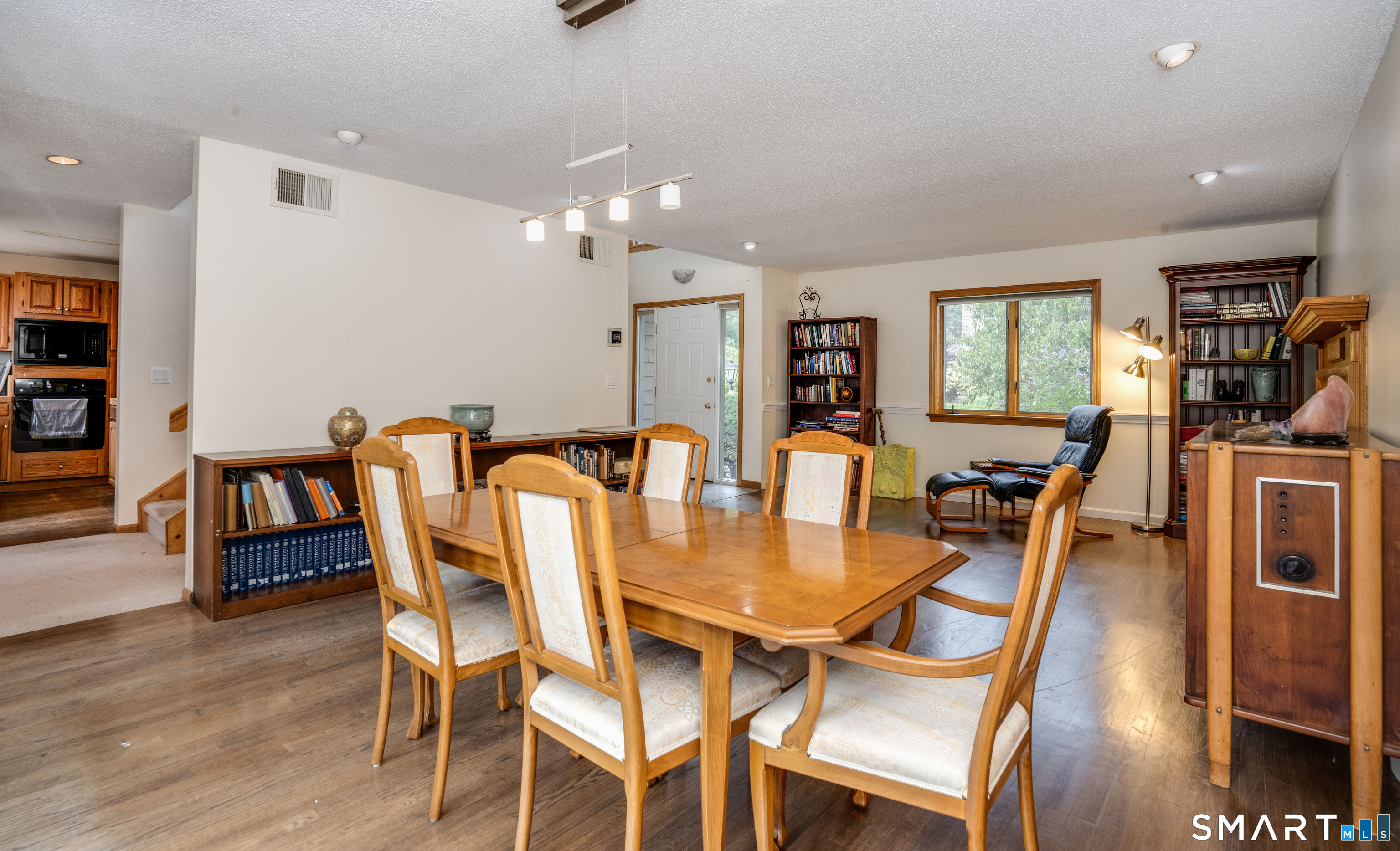 5 Timberwood Road West Hartford CT 06117