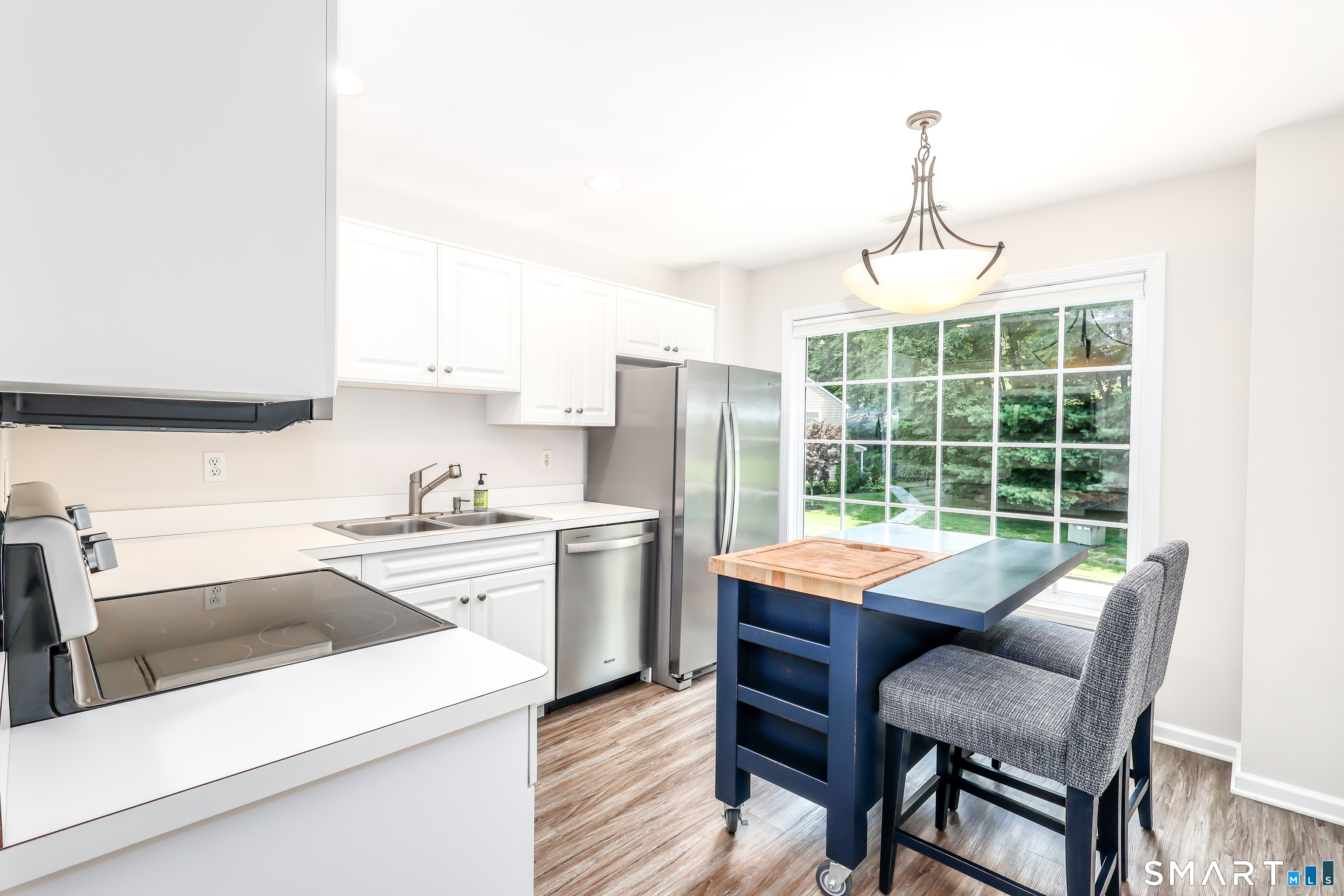 56 Portland Avenue Redding CT 06896