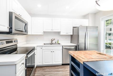 56 Portland Avenue Redding CT 06896