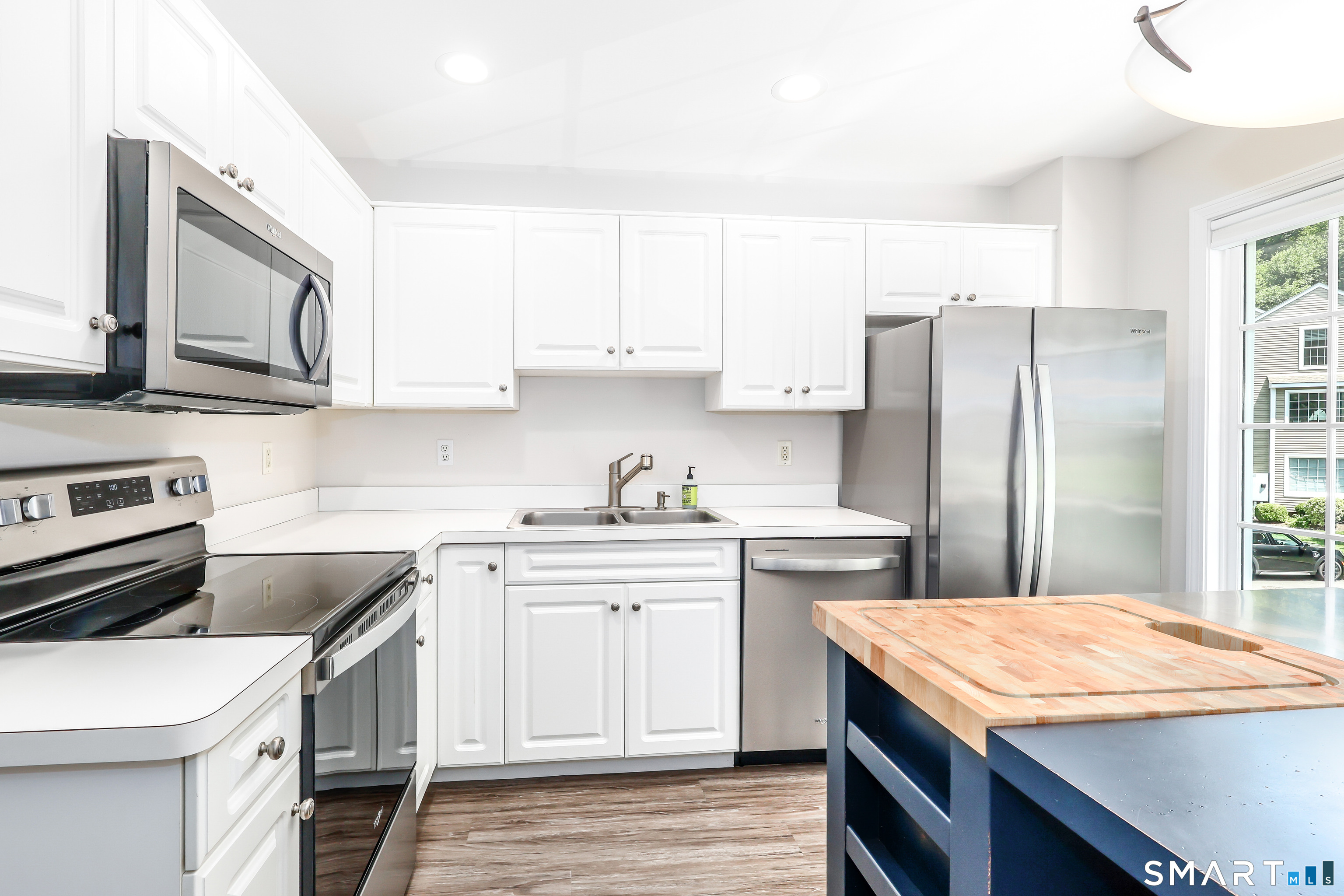 56 Portland Avenue Redding CT 06896