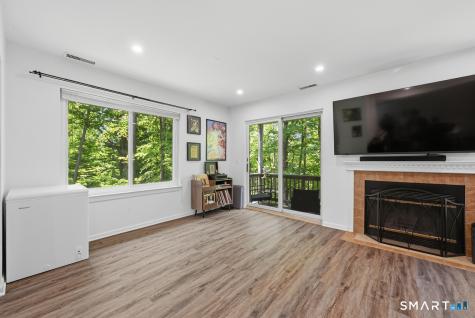 14 Newtown Road Danbury CT 06810