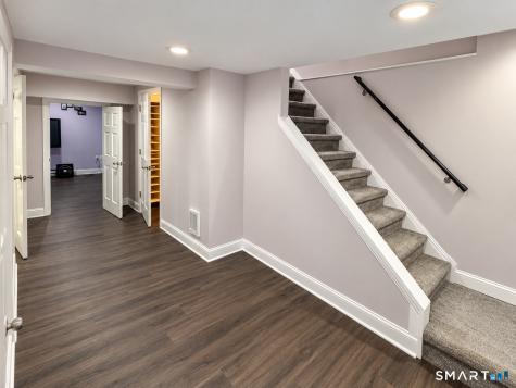 240 Wardwell Street Stamford CT 06902
