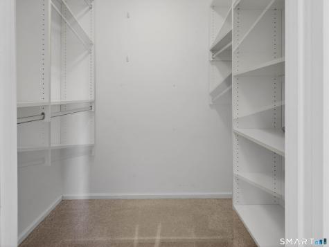 400 Bank Street New London CT 06320