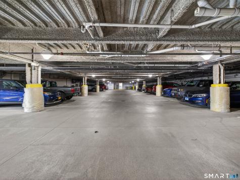 400 Bank Street New London CT 06320