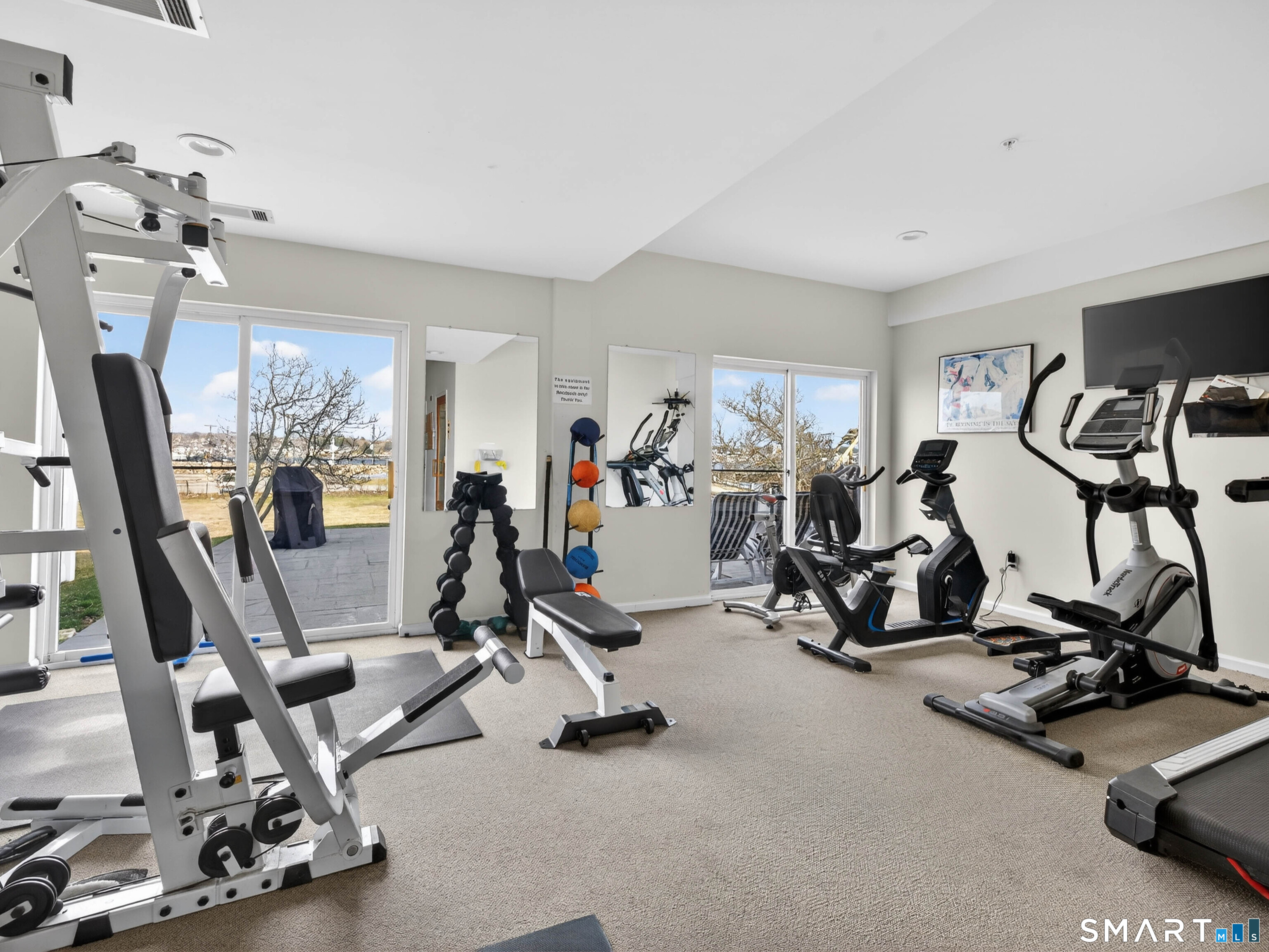 400 Bank Street New London CT 06320