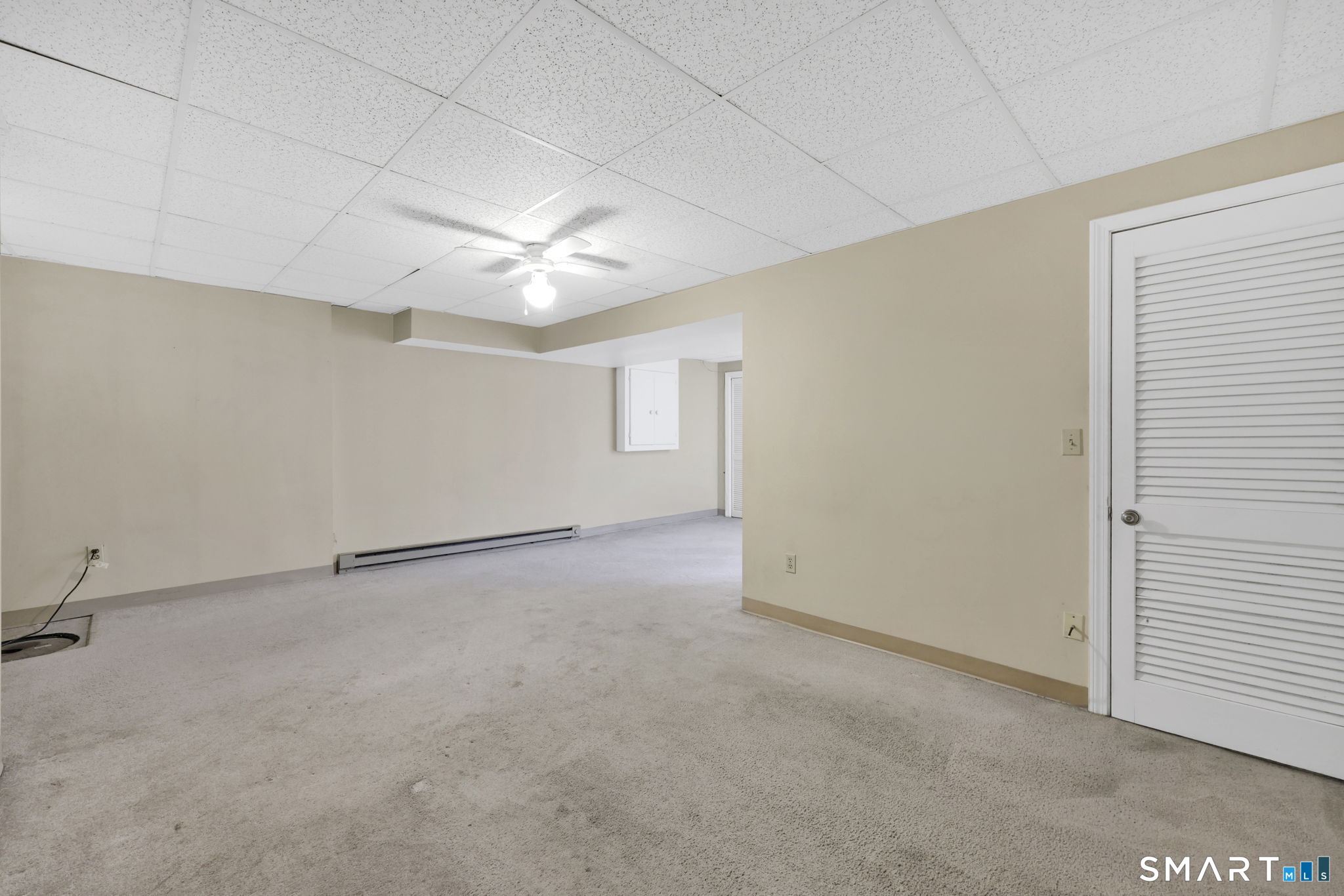 8 Julia Court East Windsor CT 06016