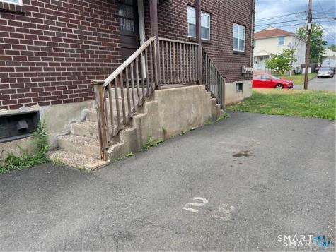 23 Mead Street New Britain CT 06051
