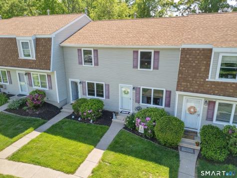 221 Brentwood Drive Wallingford CT 06492