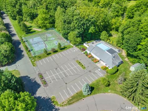 221 Brentwood Drive Wallingford CT 06492