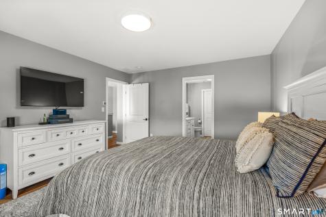 57 Gillette Way Bristol CT 06010