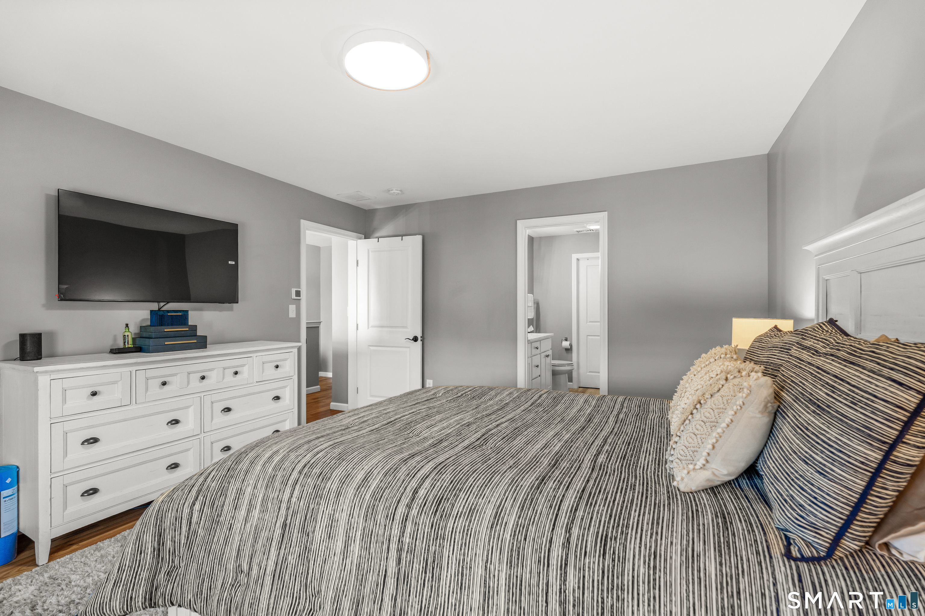 57 Gillette Way Bristol CT 06010
