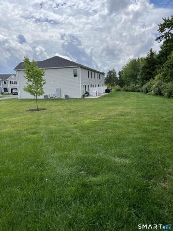57 Gillette Way Bristol CT 06010
