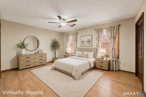 33 Bay Path Way Branford CT 06405
