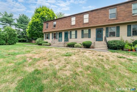 33 Bay Path Way Branford CT 06405