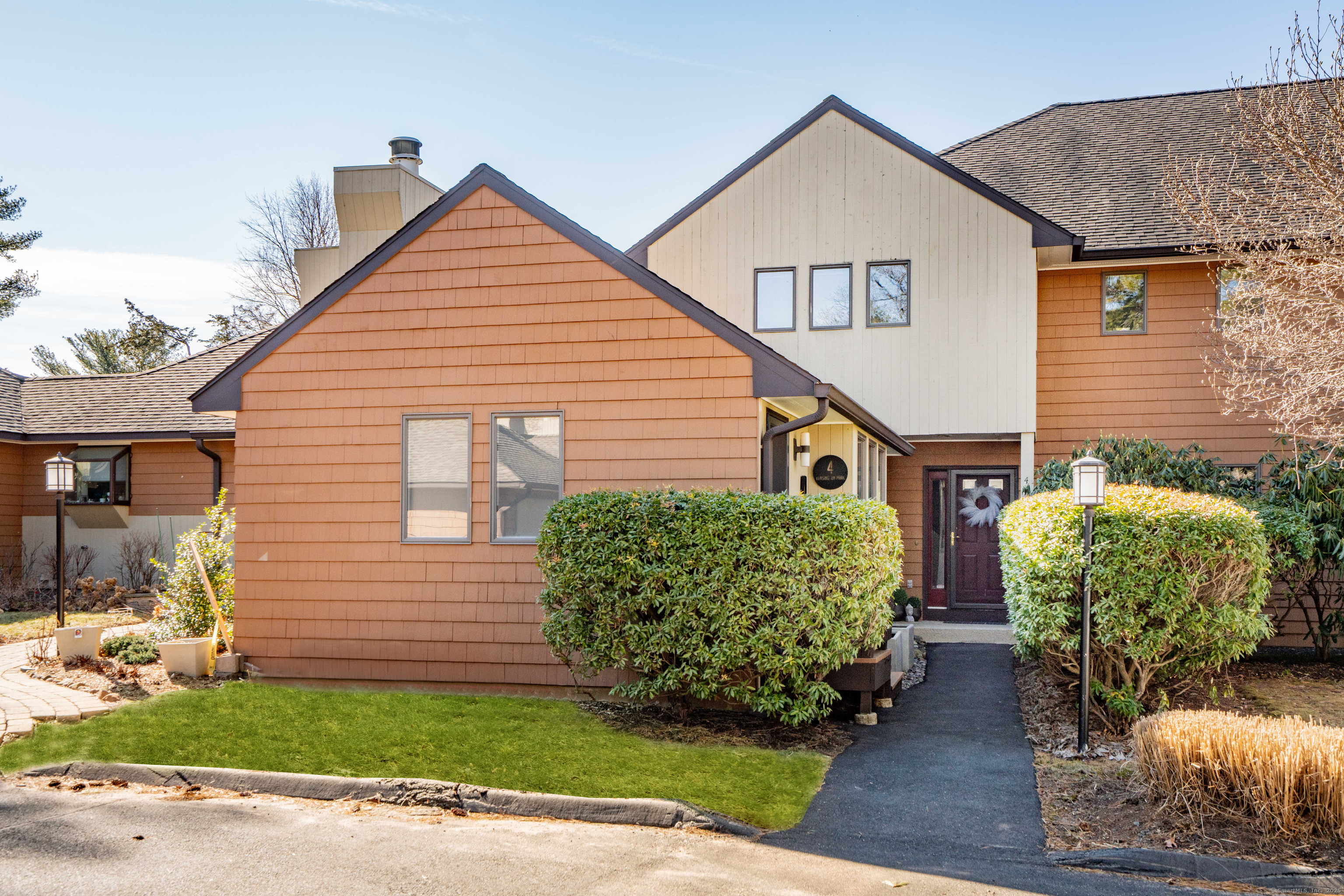 4 Kensington Park Bloomfield CT 06002