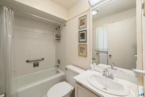 883 Heritage Village Southbury CT 06488