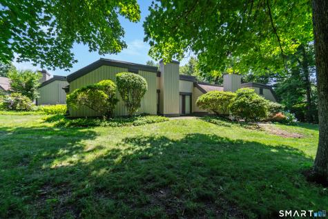 883 Heritage Village Southbury CT 06488