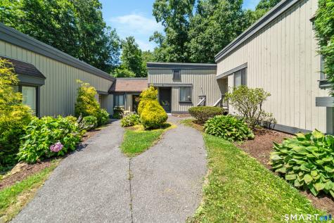 883 Heritage Village Southbury CT 06488