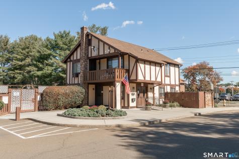 153 Foxwood Close Milford CT 06461