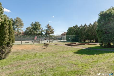 153 Foxwood Close Milford CT 06461