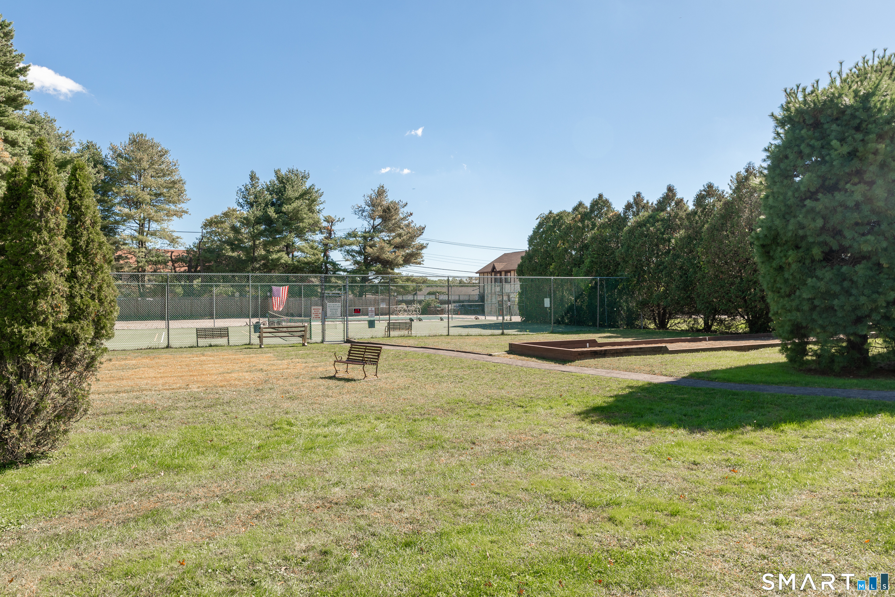 153 Foxwood Close Milford CT 06461