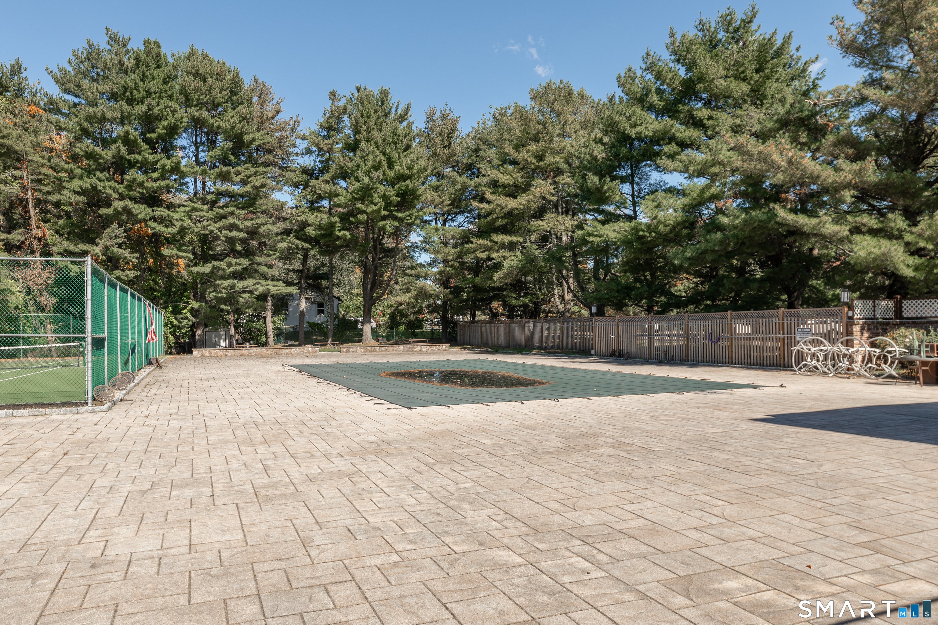 153 Foxwood Close Milford CT 06461