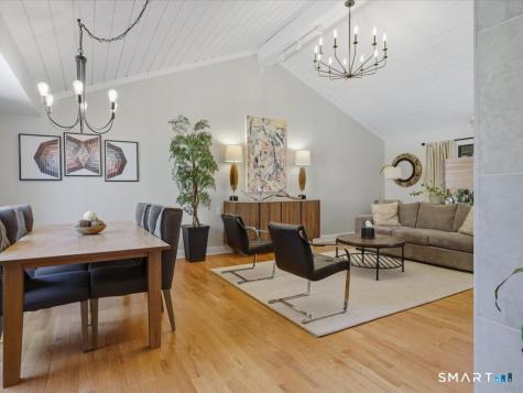 209 Acorn Lane Stratford CT 06614