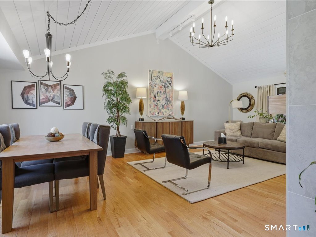 209 Acorn Lane Stratford CT 06614