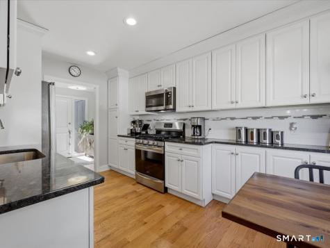 209 Acorn Lane Stratford CT 06614