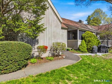 209 Acorn Lane Stratford CT 06614