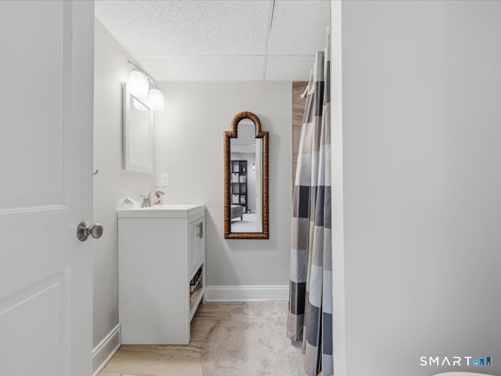 209 Acorn Lane Stratford CT 06614