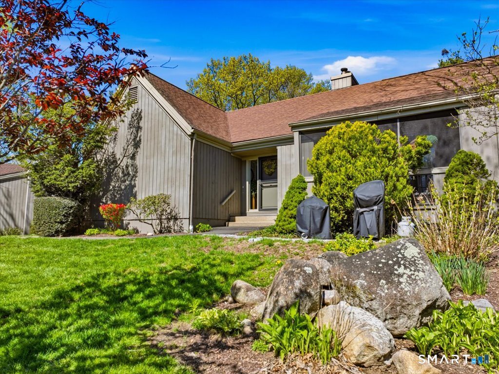 209 Acorn Lane Stratford CT 06614