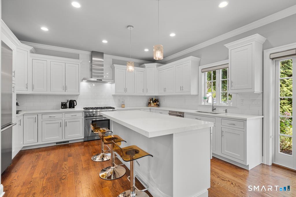 16 Hawthorne South Street Greenwich CT 06831