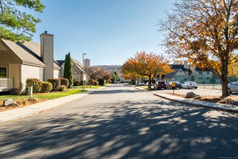 31 Benedict Crossing Norwich CT 06360