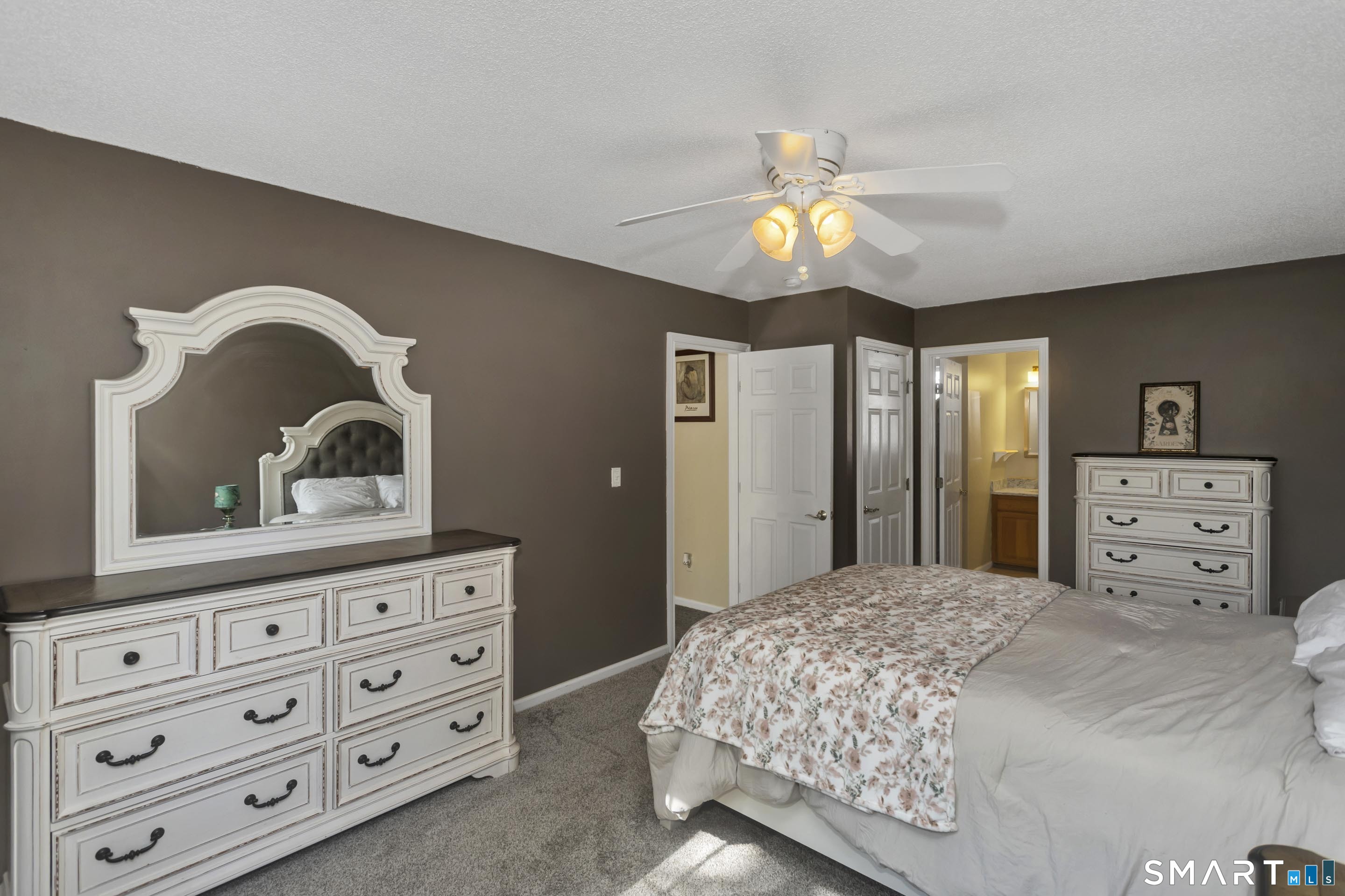 8 Dibble Hollow Lane Windsor Locks CT 06096