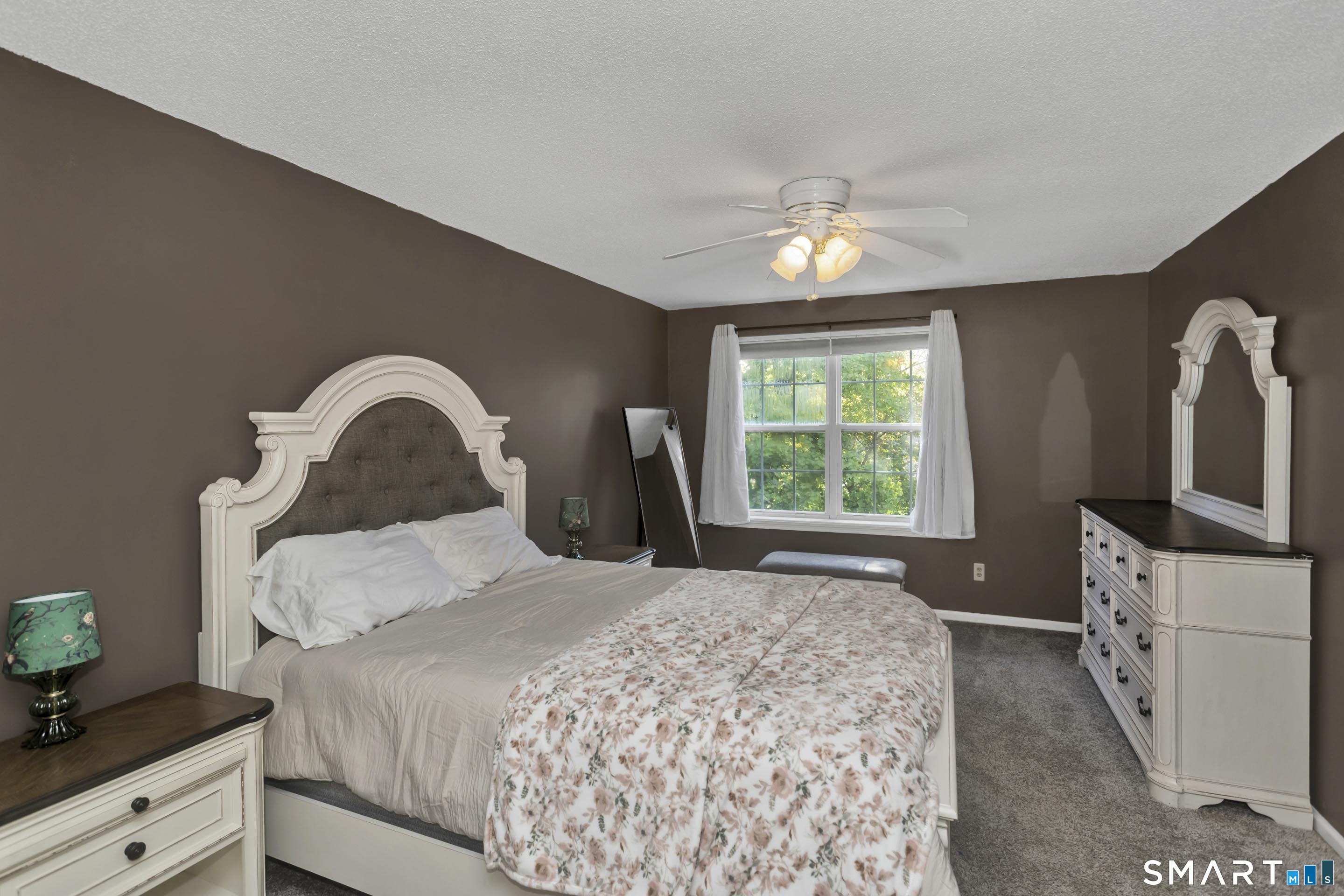 8 Dibble Hollow Lane Windsor Locks CT 06096