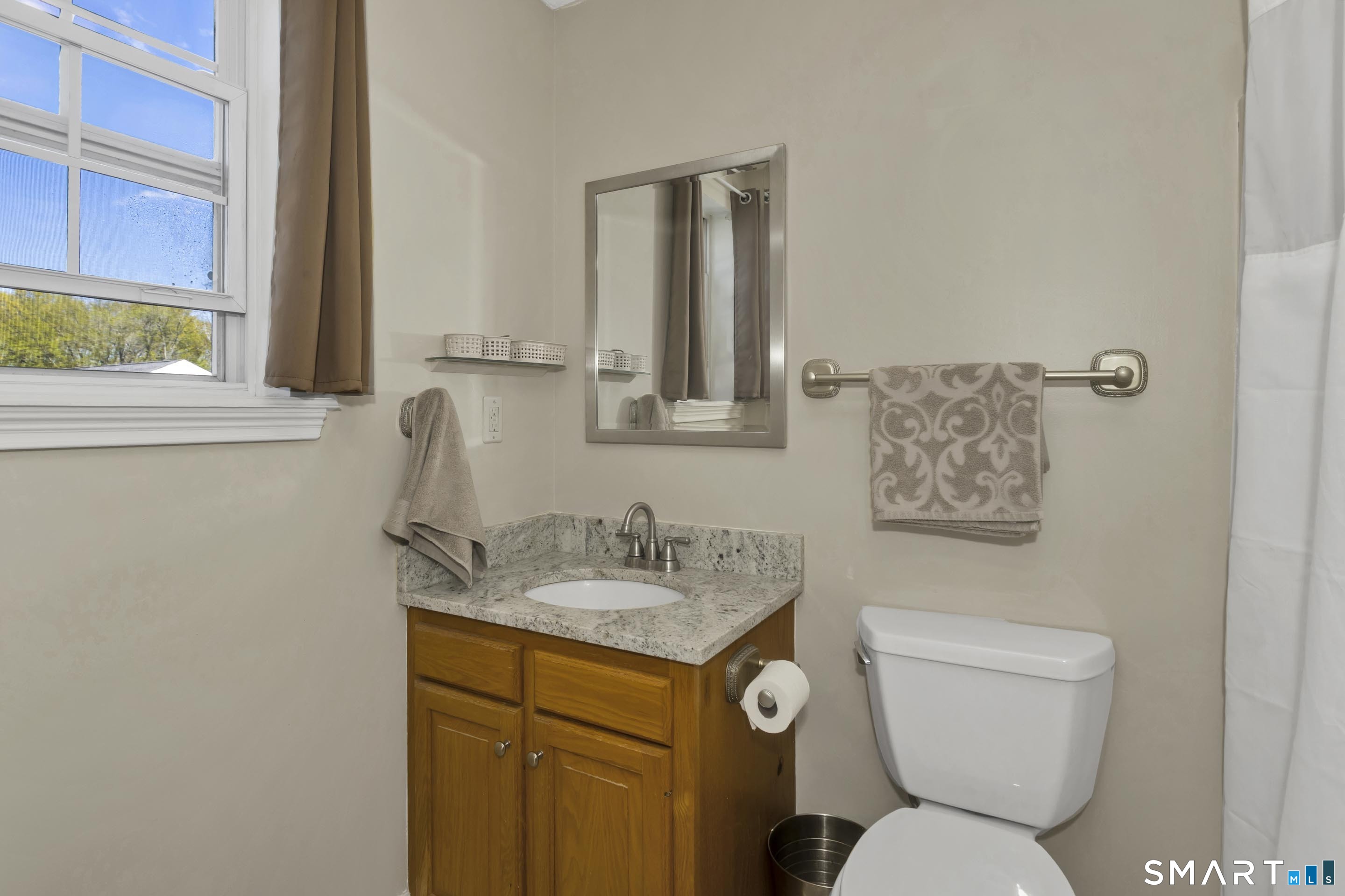 8 Dibble Hollow Lane Windsor Locks CT 06096