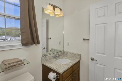 8 Dibble Hollow Lane Windsor Locks CT 06096