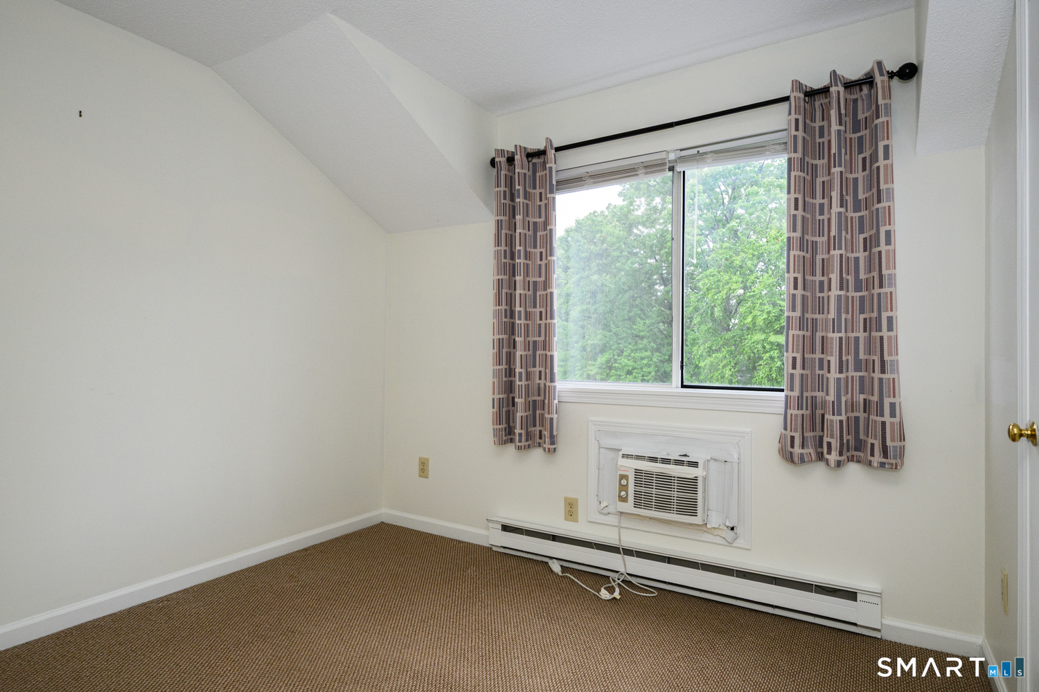 925 Oronoke Road Waterbury CT 06708