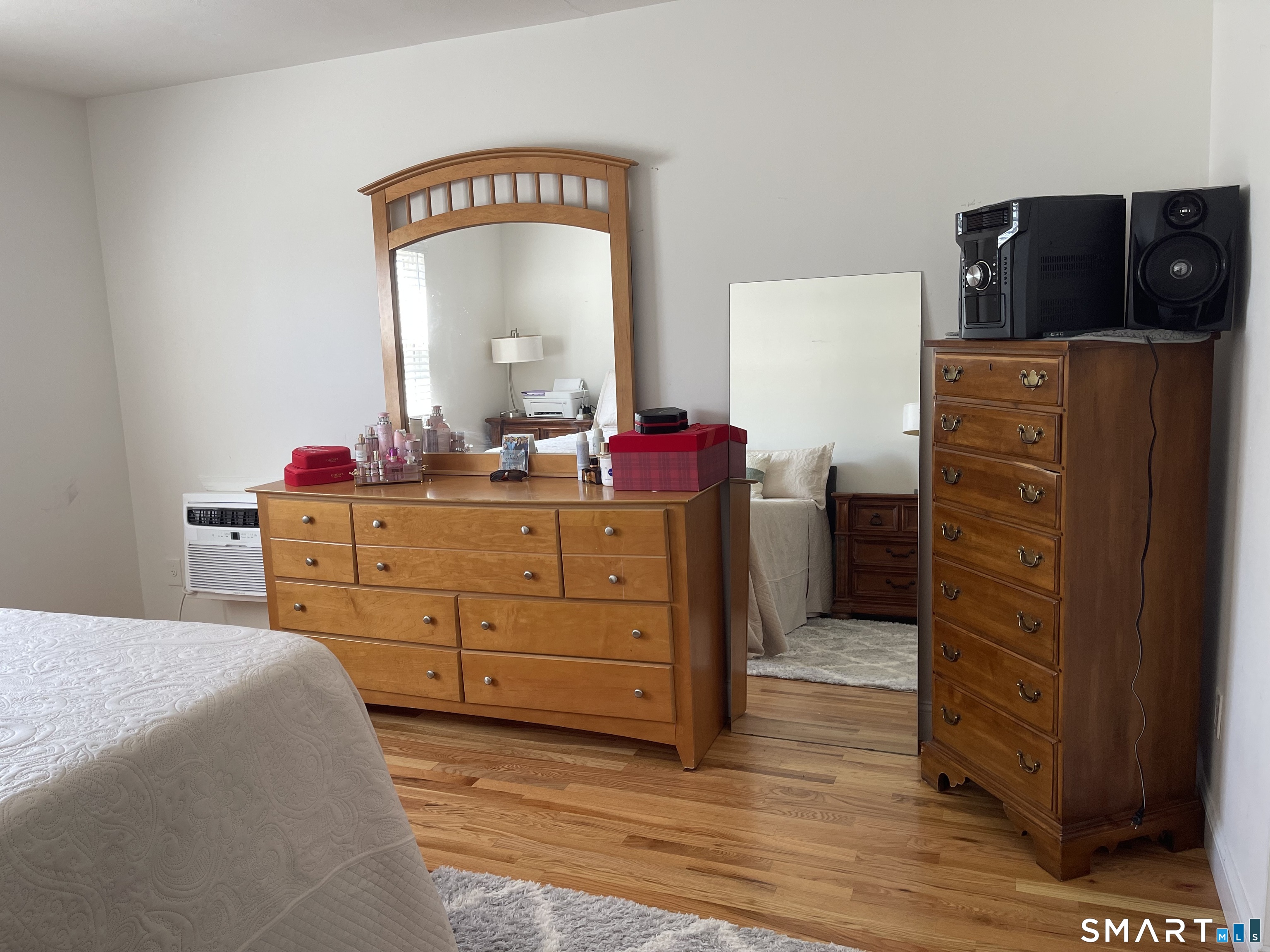 5 Woodside Avenue Danbury CT 06810