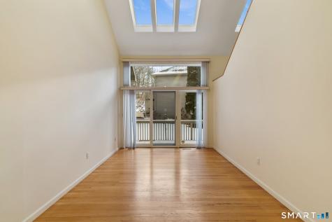 12 Elizabeth Court Stonington CT 06355