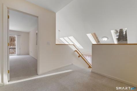 12 Elizabeth Court Stonington CT 06355