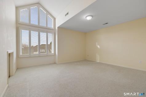 12 Elizabeth Court Stonington CT 06355