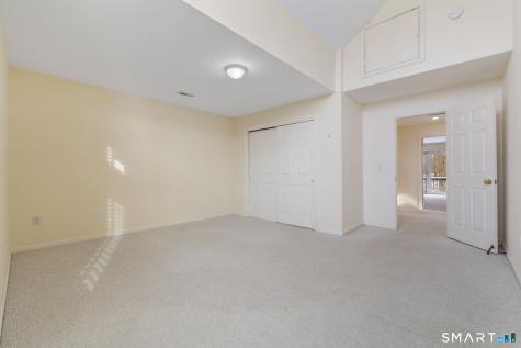 12 Elizabeth Court Stonington CT 06355