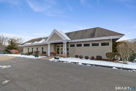 12 Elizabeth Court Stonington CT 06355