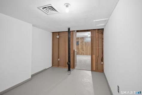 12 Esquire Drive Manchester CT 06042